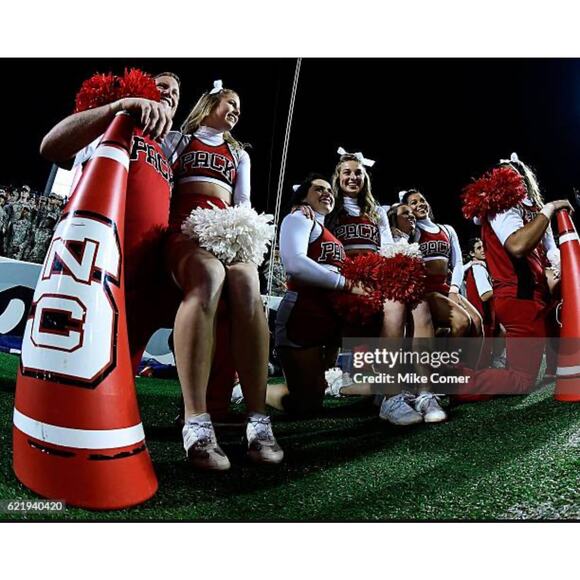 Adidas North Carolina State Wolfpack USA Flag Red Logo T-Shirt - Men's Small - Picture 7 of 7